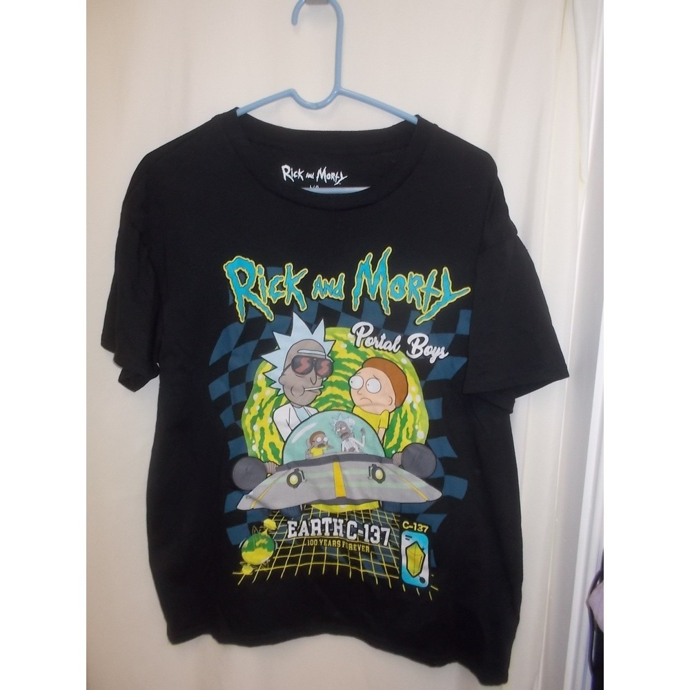 Rick and Morty Portal Boys Earth C-137 Black Graphic T-Shirt Mens Large